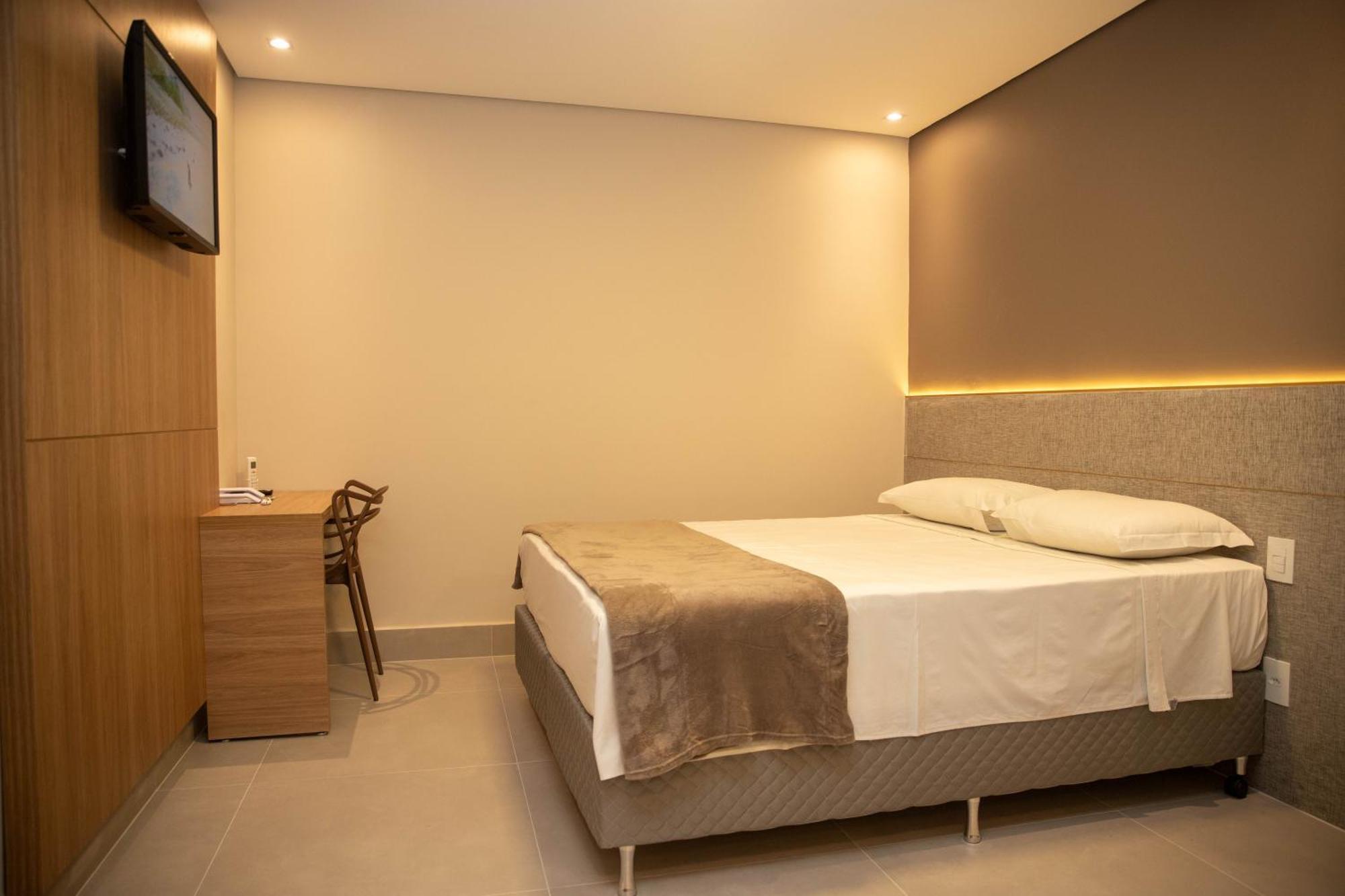 Serravita Hotel Piuí Eksteriør bilde